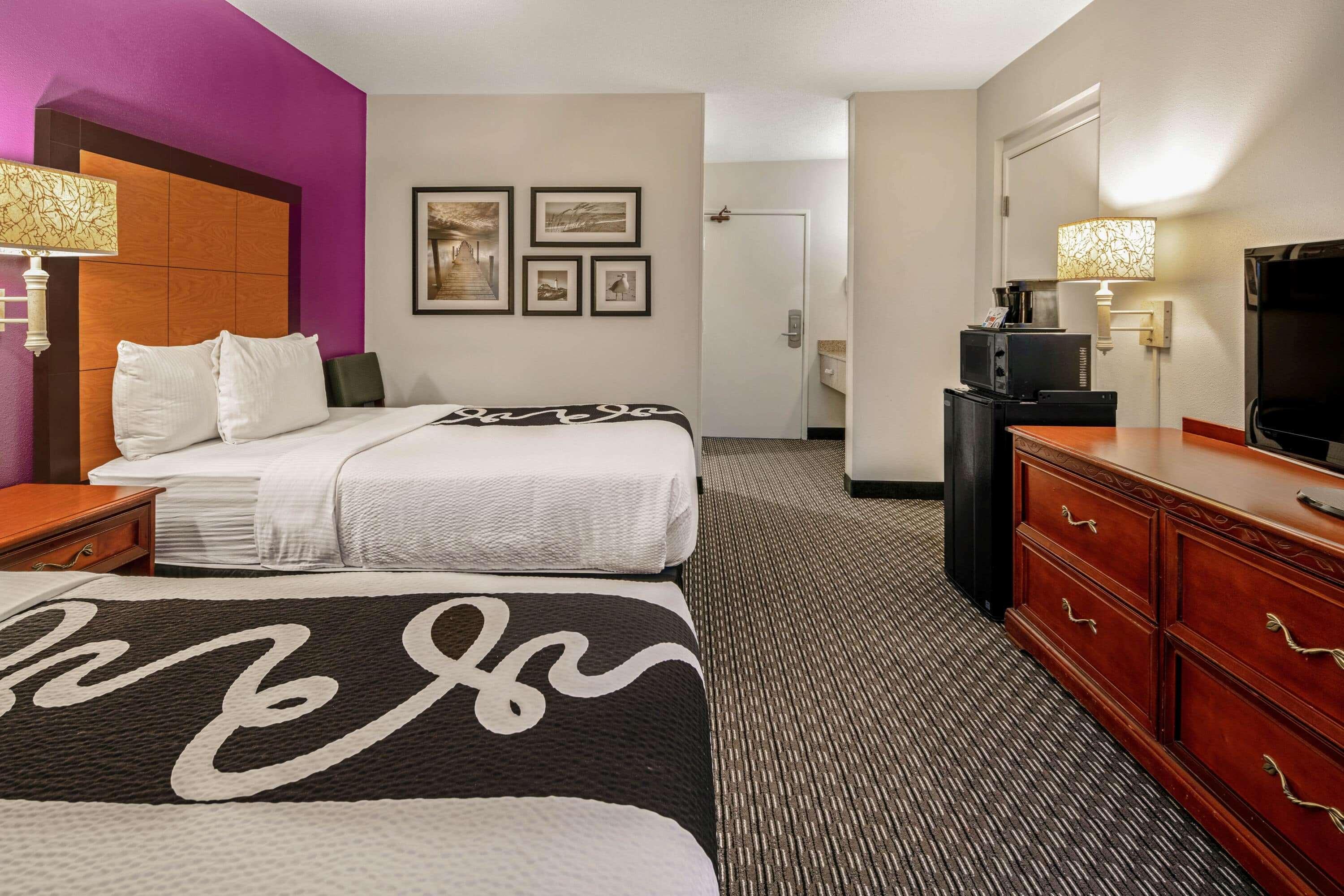 La Quinta By Wyndham Naples East Hotel Golden Gate Bagian luar foto