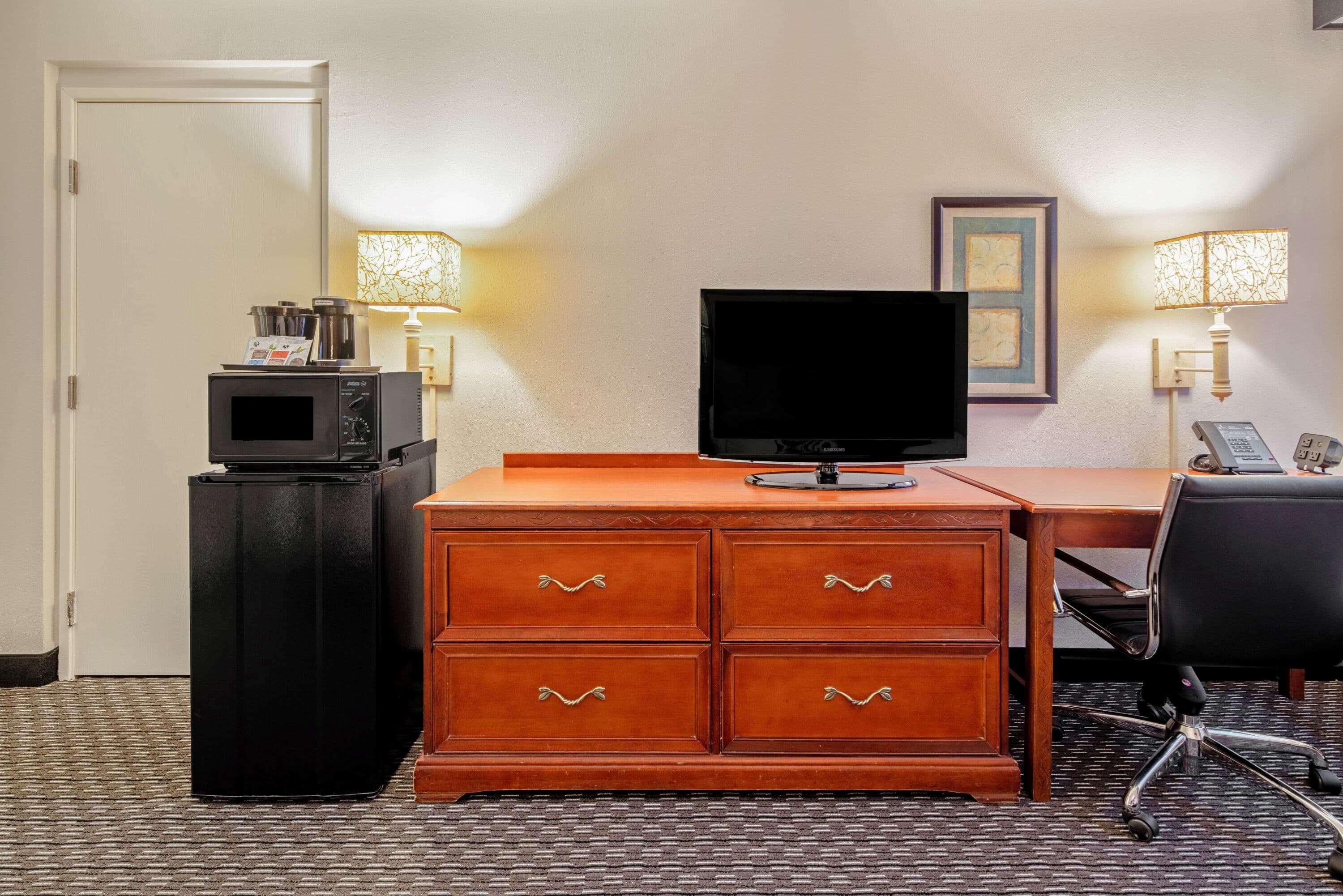 La Quinta By Wyndham Naples East Hotel Golden Gate Bagian luar foto